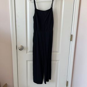 Old Navy black romper medium